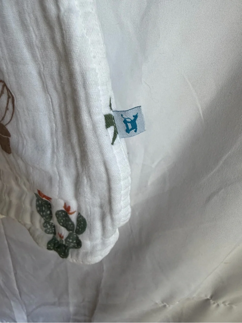 LITTLE UNICORN Cotton Muslin Sleep Bag (Small) 0-6 Months Succulent print EUC
